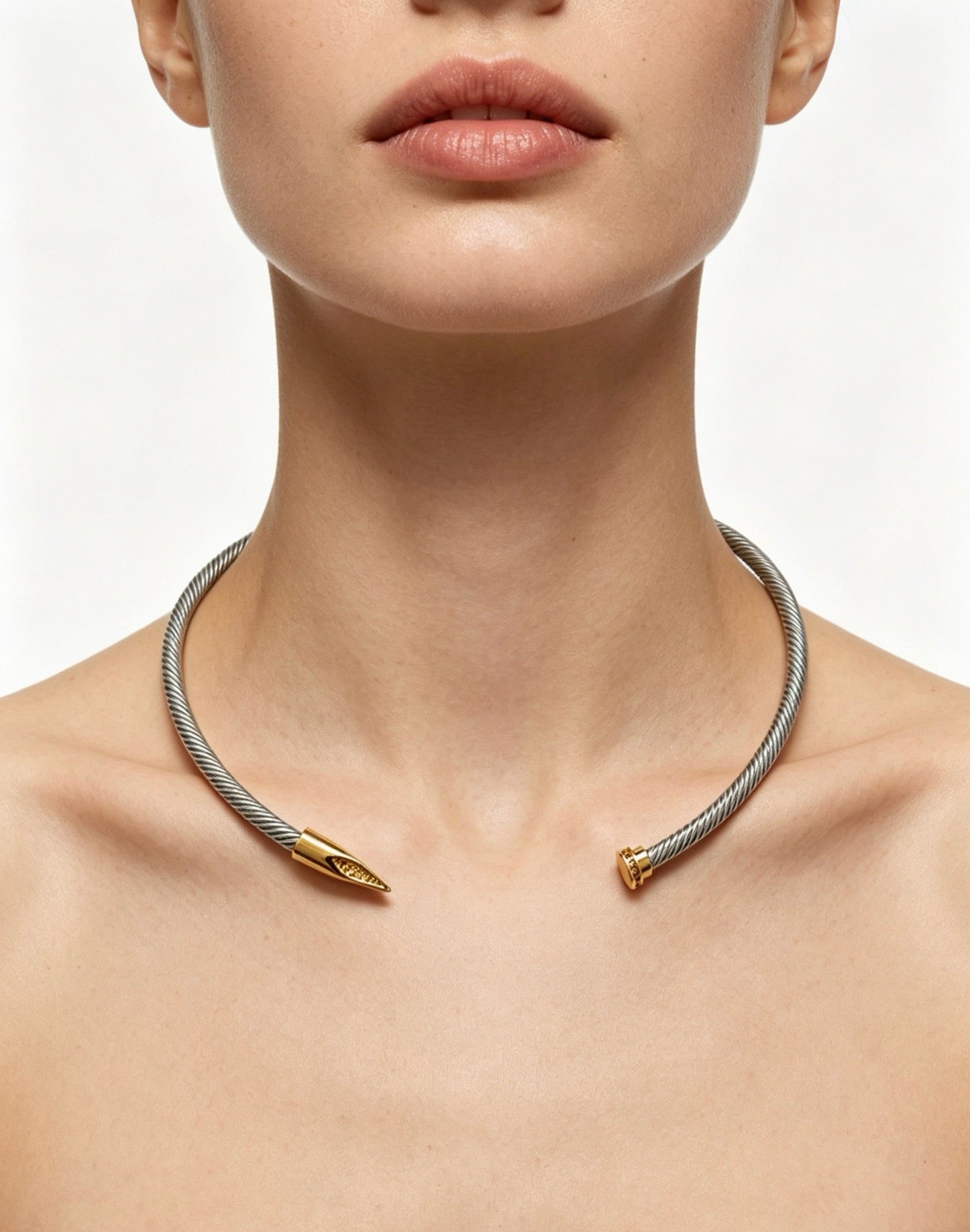 Cartier V Gold Kolye Serisi