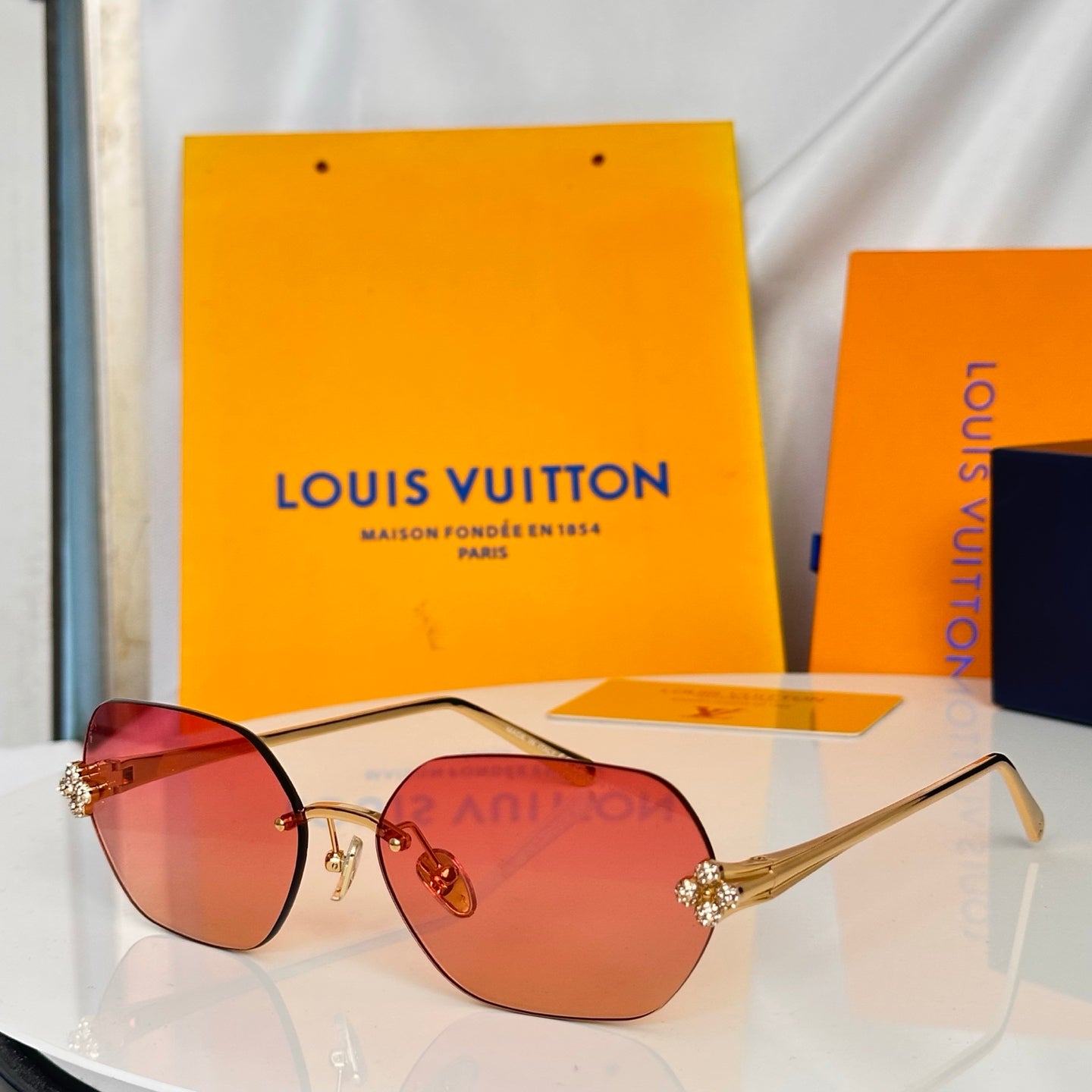 LV Comet Dikdörtgen Güneş Gözlüğü